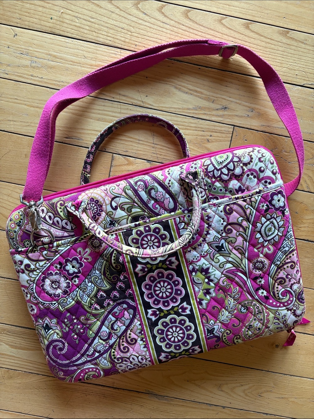 Vera Bradley Hard Pink Paisley Quilted Laptop Bag with Strap